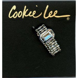 STRETCH SILVER TONE RING ONE SIZE FITS ALL BRAND NEW